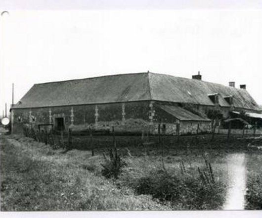 Ferme de type en F, à cour fermée, à Vernoil-le-Fourrier (Maine-et-Loire), 1978