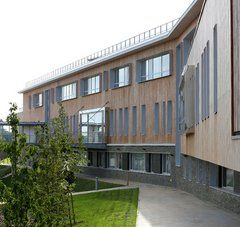 Lycée des Mauges, verdure et ossature bois